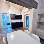 Dante's Patio Apartamento
