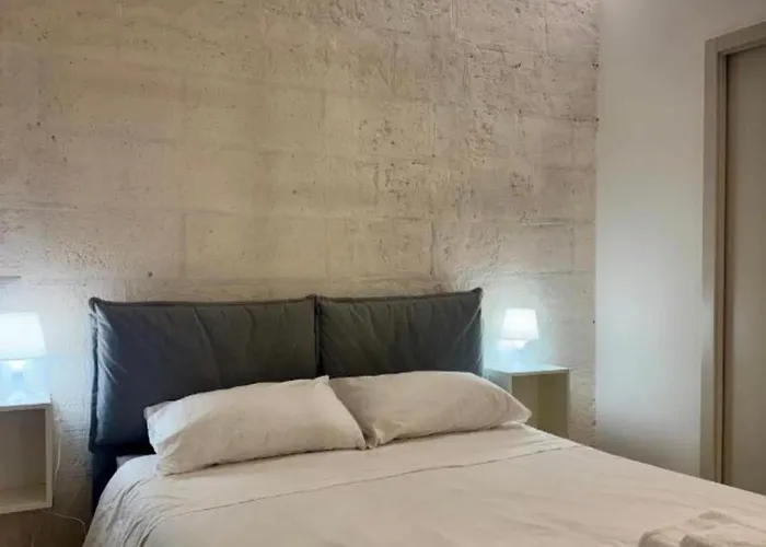 Dante's Patio Apartment Bari